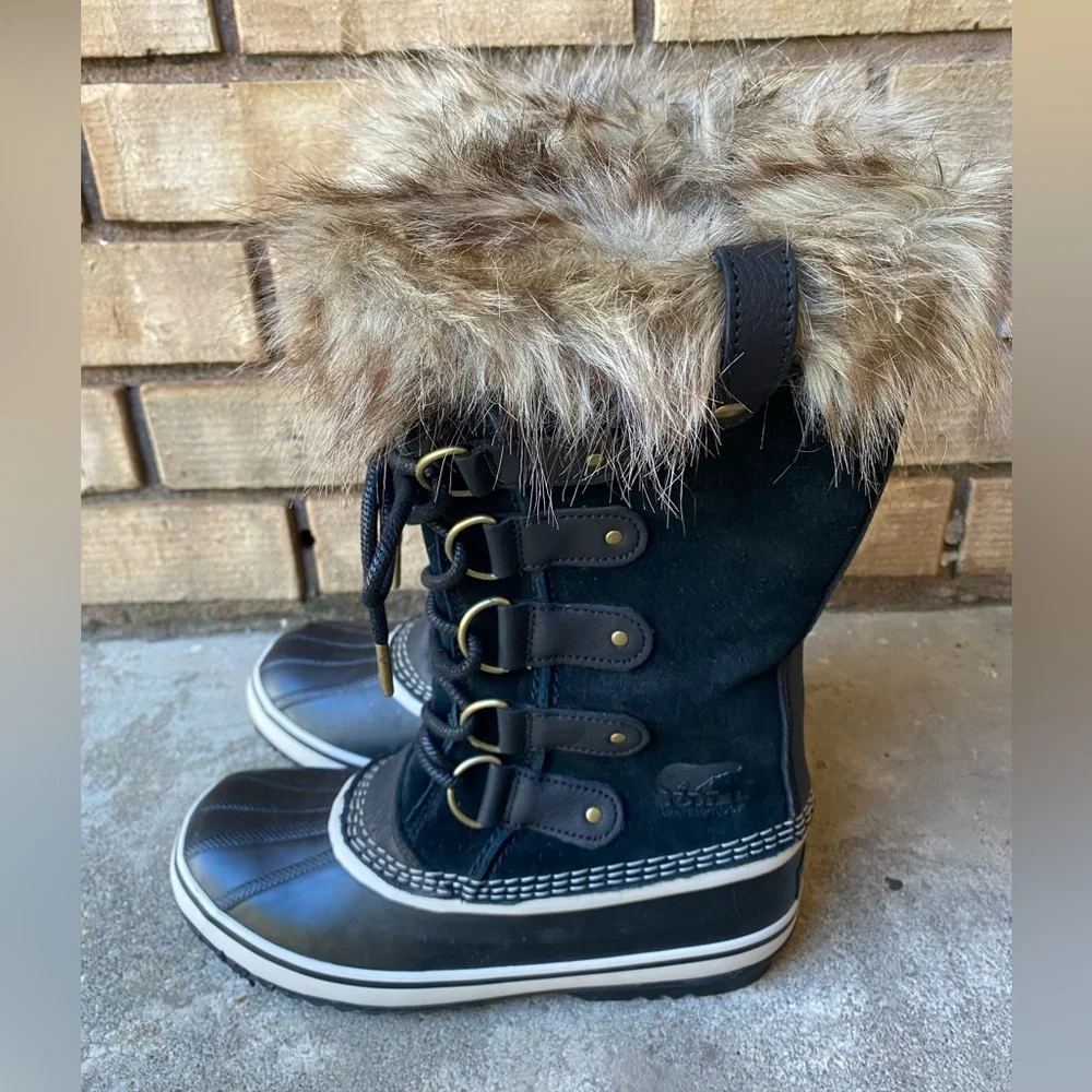 Sorel Joan of Arctic Black Waterproof Winter Boots Faux Fur Women’s 9 NWT